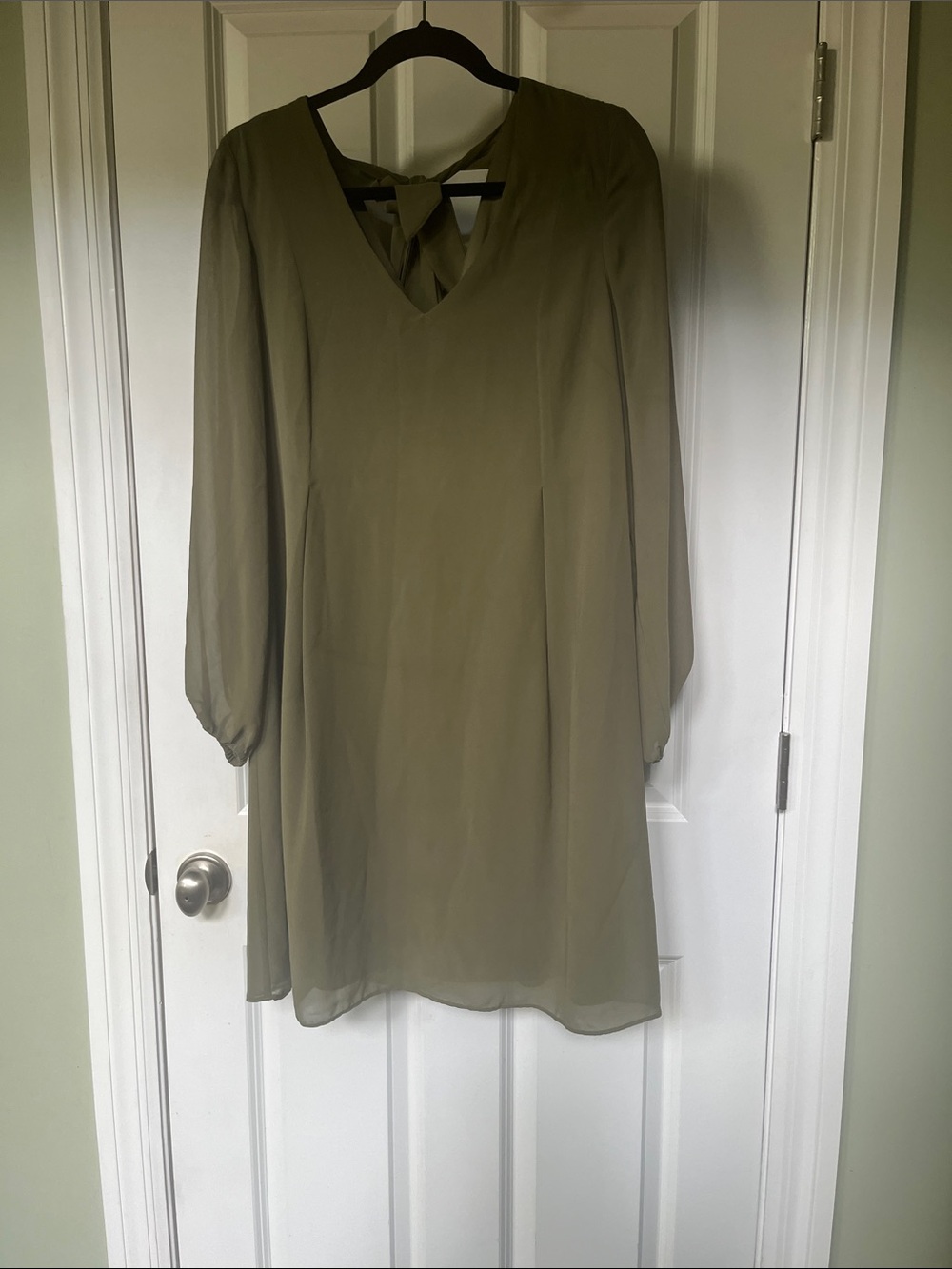 INC International Concepts Olive Green Long Sleeve V-Neck Dress with Back Tie